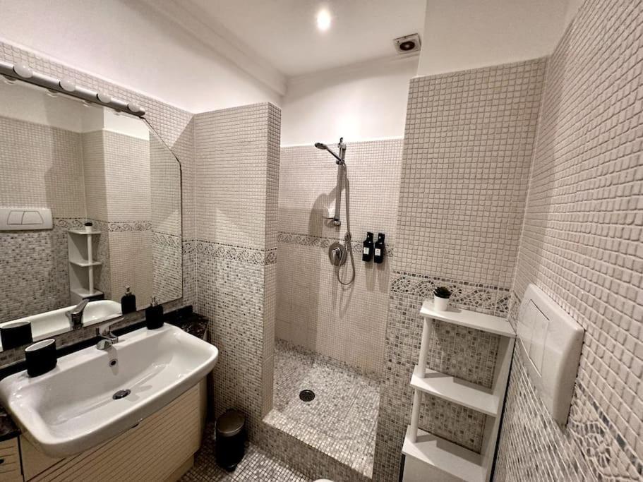 Luxurious Flat Close To The Vatican/Metro Roma Dış mekan fotoğraf